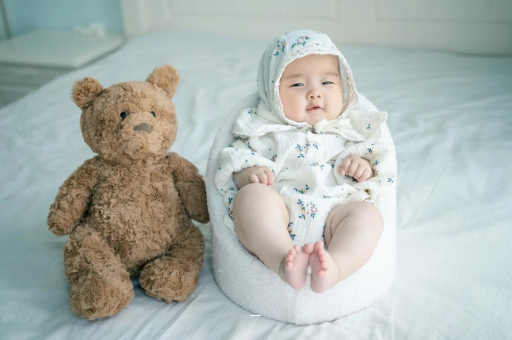 兰考宝宝多大可以喝纯牛奶